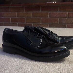 Bates Glossy Black Oxford Shoes